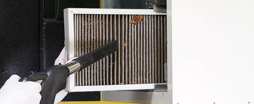 Clogged Air Duct Cleaning Process in Kankakee, IL